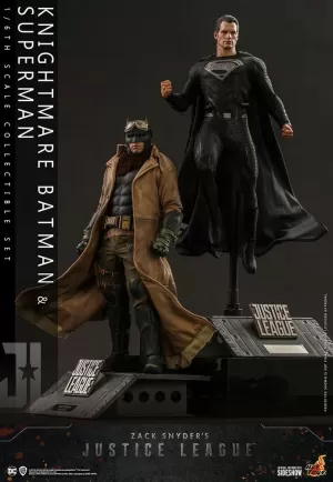 JUSTICE LEAGUE ZACK SNYDER´S KNIGHTMARE BATMAN AND SUPERMAN SIXTH SCALE FIGURE SET BY HOT TOYS